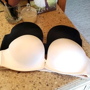 Victoria's Secret bombshell strapless bras